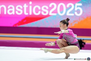 app f ita   italy sfe09796 simone ferraro ph